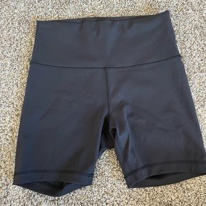 lululemon High-Rise Wunder Train 6” Bike Shorts